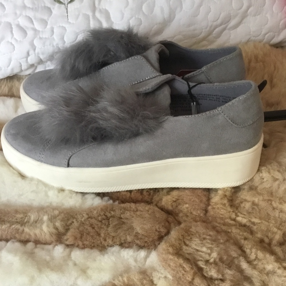 Faded Glory pom pom shoes. NWT.